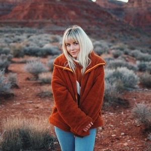 Meet your Posher, Jaycee